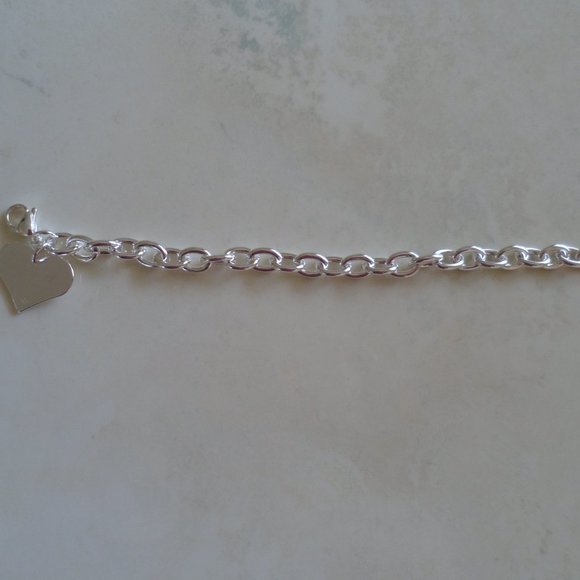 925 Silver Heart Chain Link Bracelet - Picture 9 of 10
